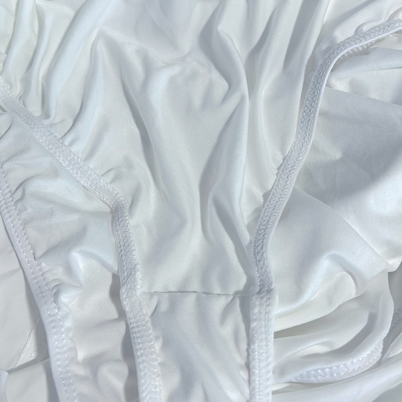 NWT Free People Easy Tiger Tennis Romper. White/green. Small or Medium - Picture 9 of 9